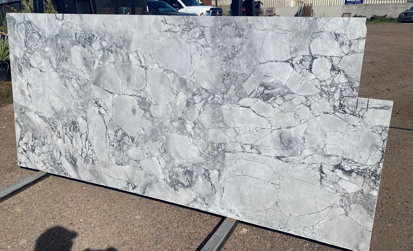 3cm, Crystals, Glossy, gray, Gray Veins, Grey, Grey Veins, Light Veins, Marble, Matte, Outlet Material, Rare Find, Remnant, remnants, thickness-3cm, Veins, white Marble Remnants